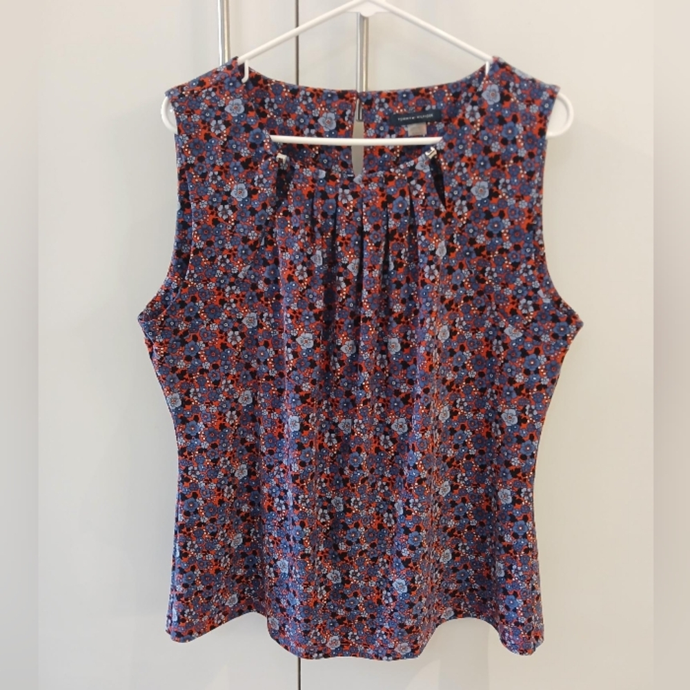 LIKE NEW Tommy Hilfiger Sleeveless Summer Top